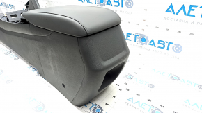 Central console armrest and cup holders Hyundai Sonata 20- gray, scratches
