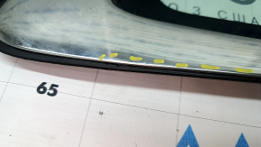 Window blind glass rear right Honda CRV 23- chrome, scratches on chrome, torn seal