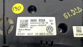 Instrument cluster VW Tiguan 18- SE 89k, worn