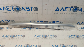 Front bumper molding upper right Toyota Venza 21- chrome OEM