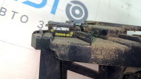 Rear bumper mount inside left VW Tiguan 18 - broken mount