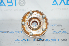 Rear right hub Ford Mustang Mach-E 21-23 rusty