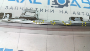 Rear bumper molding left VW Tiguan 18 - chrome, broken, cracks