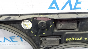 Diffuser radiator shroud bare VW Tiguan 18 - broken fragment