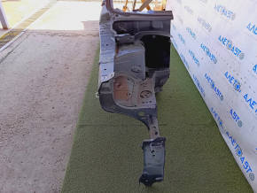 Front right quarter Nissan Rogue Sport 17 - graphite, sawn off