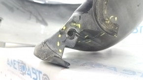Front left fender liner VW Tiguan 18 - tears, dented