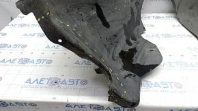 Front right mudguard VW Tiguan 18 - tears, dented