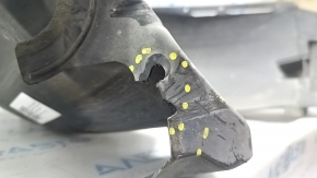 Front right mudguard VW Tiguan 18 - tears, dented
