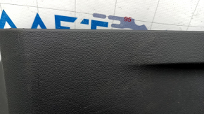 Right arch trim VW Tiguan 18 - black, under 3 rows, scratches, broken