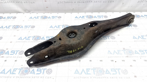 Lower arm under the spring rear left VW Tiguan 18 - rusty, cracked silent