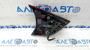 Light inside trunk lid right Nissan Rogue 17- worn