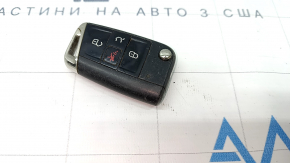Key VW Tiguan 18- keyless 4 buttons, scratches, bumps, scuffs
