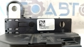 Lincoln MKZ 13-20 Type 3 Power Distributor Used