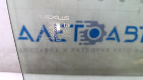 Front right door glass for Lexus CT200h 11-17