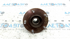 Front right hub Mazda 3 14-18 BM rusty