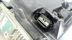 Front left headlight complete Lincoln MKZ 13-16 LED, broken mount, chip broken, sand