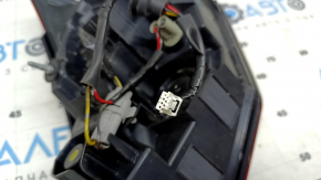 Light inside tailgate left Nissan Rogue 21-23 halogen + LED japan built, scratches