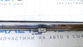 Molding door-glass central rear right Lexus GS300 GS350 GS430 GS450h 06-11 chrome scratches