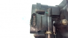 Cooling pump with thermostat housing assembly Audi Q5 80A 18- 2.0t fragment broken off