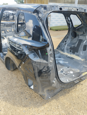 Quarter wing rear left Nissan Rogue 21-23 Japan built, black, on body, bumpers