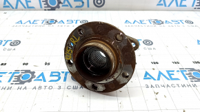 Rear left hub Jeep Cherokee KL 14- AWD rusty
