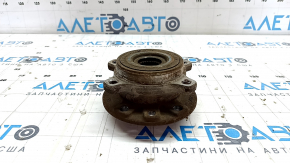 Front right hub Jeep Cherokee KL 14 - rusty