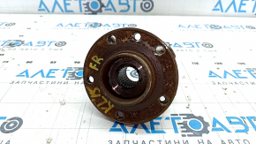 Front right hub Jeep Cherokee KL 14 - rusty