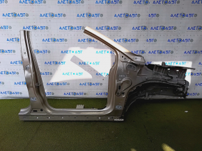 Lincoln MKC 15 Front Right Quarter - Sawed Off, With B-Pillar, Beige