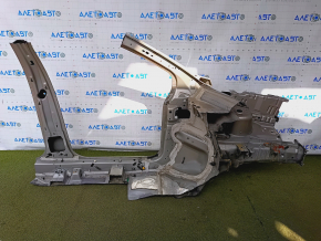 Lincoln MKC 15 Front Left Quarter - Sawed Off, With B-Pillar, Beige