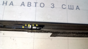 Molding door-glass central rear left Honda Accord 13-17 broken fastening
