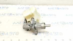 Master brake cylinder with reservoir Audi A6 C7 16-18 3.0T with cover