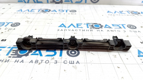 Tesla Model S 12-20 Front Right Threshold Guide Crack in Fasteners
