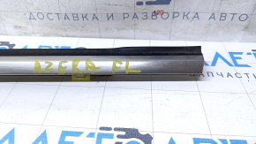 Molding door-glass central front left Hyundai Azera 12-17 abrasions