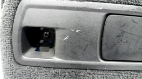 Rear left arch trim BMW X5 G05 19-23 scratches, needs cleaning