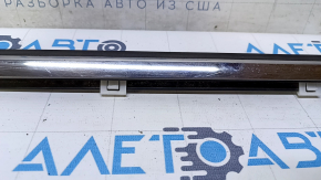 Molding door-glass central rear left Hyundai Sonata 15-19 chrome, scratches