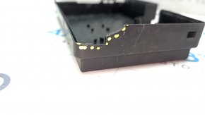 Ford Focus mk3 15-18 underhood fuse box cover fragment broken off
