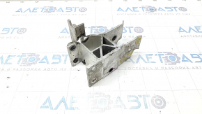 Front bumper lower reinforcement mount right BMW X5 G05 19-23