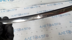 Upper door molding front right Hyundai Sonata 15-19 chrome, scratches, bump