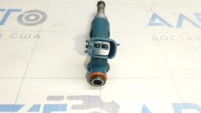Injector nozzle Toyota Prius 30 10-15