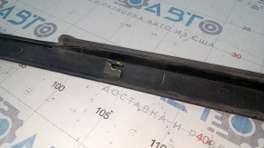 Rear right window molding Kia Optima 16- chrome, broken fasteners, pressed, scratches