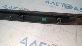 Rear right window molding Kia Optima 16- chrome, broken fasteners, pressed, scratches