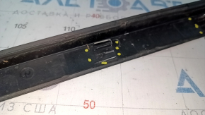 Rear right window molding Kia Optima 16 - chrome, broken fasteners, scratches