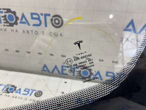 Tesla Model S 12-20 windshield for rain sensor, air on edge, sand