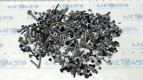 Hardware for underhood space BMW X5 G05 19-23 incomplete