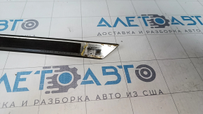 Upper front left door molding Nissan Rogue 14-20 chrome, scratches, missing fasteners