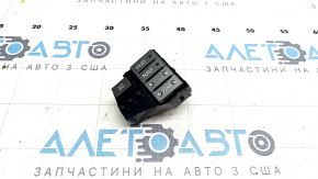 Toyota Prius 30 10-15 Front Panel Button Block