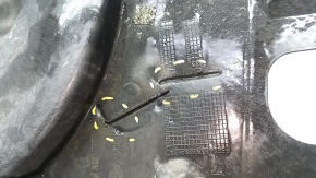 Front left mudguard lower part BMW X5 G05 19-23 tears