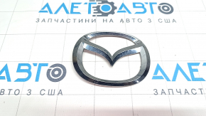 Mazda 3 14-18 BM trunk lid emblem, broken guide