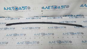 Upper rear left door molding Mazda 6 13-17 chrome, scratches, cracked mount