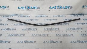 Door frame molding right Dodge Challenger 09- scratches